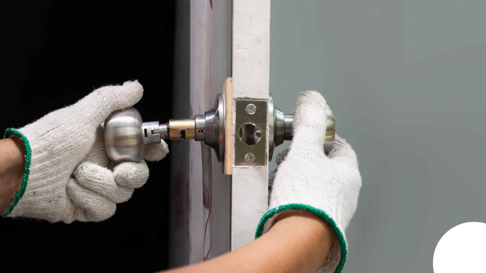 Locksmith in Orlando, FL — Charles Broken Key Extraction Orlando